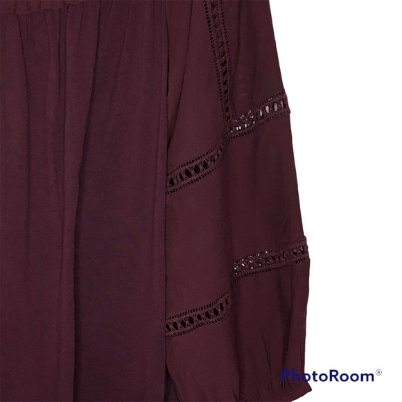 NWT Loft Womens Off The Shoulder Blouse Size Small Burgundy Embroidery - Picture 4 of 7
